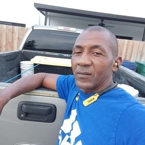 Meet your Posher, Rene